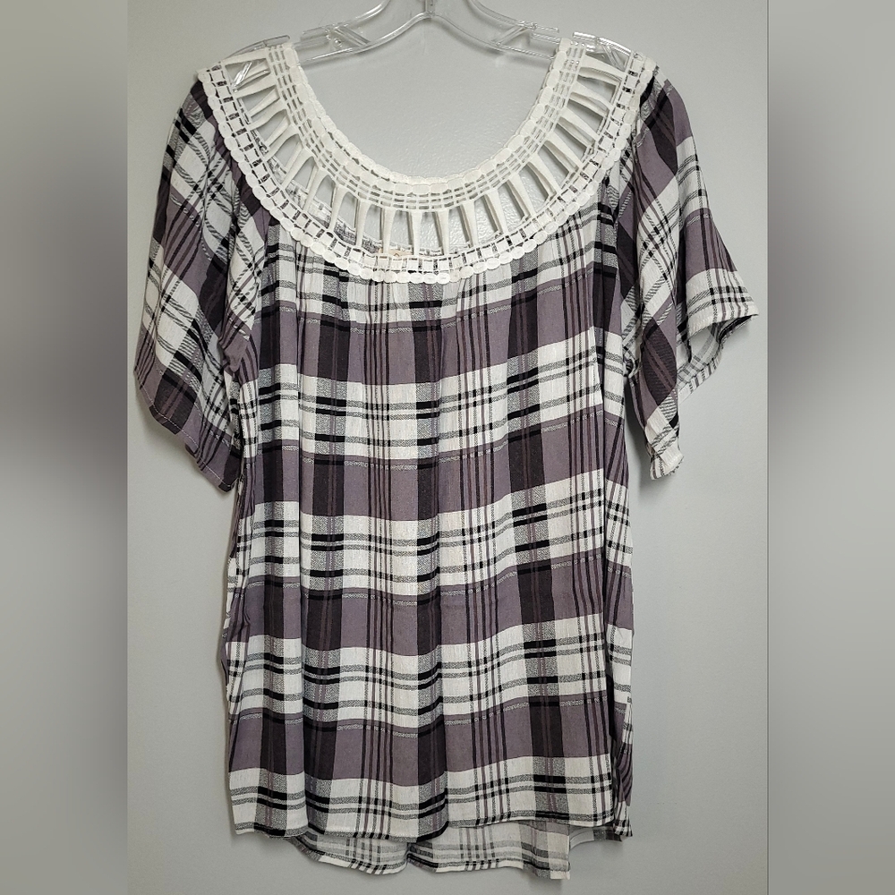 ODDY Plaid Blouse with Crochet Detail Neck Med NWOT